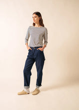 Load image into Gallery viewer, Galathee 11-Ecru/Marine