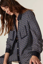 Load image into Gallery viewer, Willa Blouse-Chain Print