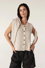 Load image into Gallery viewer, Lumen Cable Vest-Natural