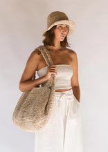 Load image into Gallery viewer, Elle Grande Tote