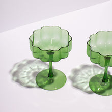 Load image into Gallery viewer, Wave Coupe Glasses-Set x 2 Green