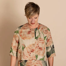 Load image into Gallery viewer, Roses Linen Birdie Jacket