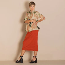 Load image into Gallery viewer, Roses Linen Trapeze Shirt