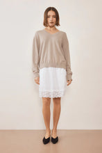 Load image into Gallery viewer, Studio Cotton V-Neck-Gauze