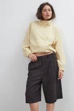 Load image into Gallery viewer, Longline Short-Black