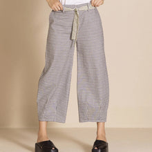 Load image into Gallery viewer, Check Barrel Pant-Navy/Cream