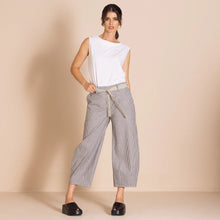 Load image into Gallery viewer, Check Barrel Pant-Navy/Cream