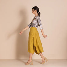 Load image into Gallery viewer, Lulu Pleat Hanky Skirt-Avocado