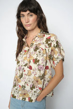 Load image into Gallery viewer, Winie Flowwi Blouse-Ecru