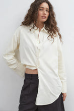 Load image into Gallery viewer, Raglan Shirt-Butter