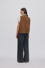 Load image into Gallery viewer, Lane- Washed Black Denim