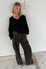 Load image into Gallery viewer, Moss Sweater-Black