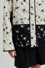 Load image into Gallery viewer, Quin Jacket-Summer Sand ( Reversible )