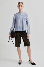 Load image into Gallery viewer, Maise Blouse-Brunnera Blue