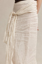Load image into Gallery viewer, Caster Skirt-Ivory