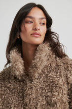 Load image into Gallery viewer, Curlie Jacket-Beige