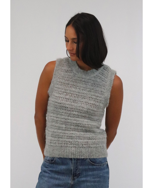 Theo Vest-Silver