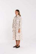 Load image into Gallery viewer, Aleah Dress-Latte Daisy