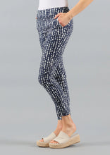 Load image into Gallery viewer, Moonstone Print-Ankle Pant Marine Blue