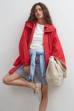 Load image into Gallery viewer, Wayfinder Pull In Jacket-Red