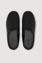 Load image into Gallery viewer, Aiden Leather Slide-Black