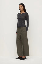 Load image into Gallery viewer, Amara Pant-Dark Military