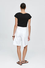 Load image into Gallery viewer, Belted Jean Short-Blanc