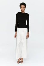 Load image into Gallery viewer, Bryn Top-Black