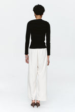 Load image into Gallery viewer, Bryn Top-Black