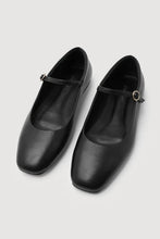 Load image into Gallery viewer, Beth Leather Ballet Flat-Black