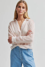 Load image into Gallery viewer, Chevy Twist Shirt-Creampuff