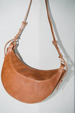 Load image into Gallery viewer, Pelle Bag-Chestnut Antique