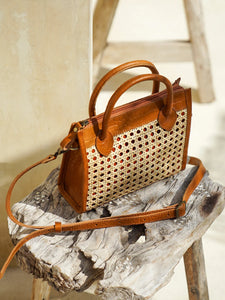 Prague Clutch-Tan