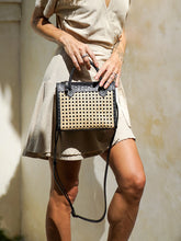 Load image into Gallery viewer, Prague Clutch Bag-Black