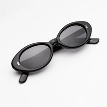 Load image into Gallery viewer, Daisy-Black/Black