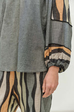 Load image into Gallery viewer, Serene-Khaki/Tabac