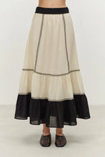 Load image into Gallery viewer, Erato-Black/Off white