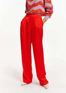 Evanescent-Red Tapered Leg Trouser