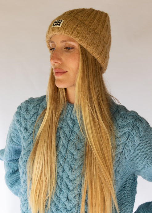 Arosa Beanie-Caramel (and Sky & Biscuit)