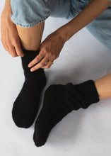 Load image into Gallery viewer, Arosa Socks-Biscuit (and Sky &amp; Noir)