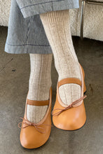 Load image into Gallery viewer, Cashmere Socks-Fawn