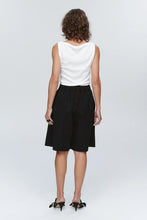 Load image into Gallery viewer, Julian Short-Black