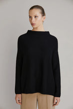 Load image into Gallery viewer, Wallace Boat Neck-Black