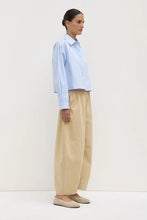 Load image into Gallery viewer, Lola Barrel Pant-Tan