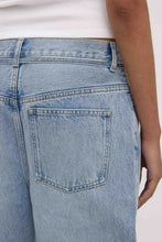 Load image into Gallery viewer, Loose Fit Jean-Mid Stone Wash