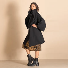 Load image into Gallery viewer, Dublin Tuck Coat-Black