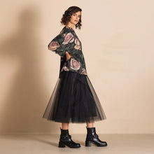 Load image into Gallery viewer, Old Roses Felt Knit Box Jumper-Old Roses