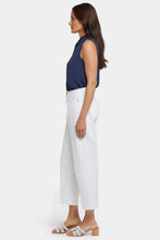 Load image into Gallery viewer, Balloon Jean Ankle-Optic White