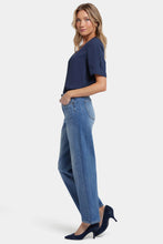 Load image into Gallery viewer, Jemma Barrel Jean-Barcelona Breeze