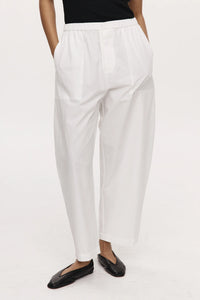 Ellidy Pant-Ivory